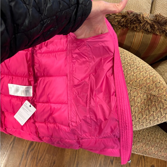Calvin Klein Packable Lightweight Puffer Coat - Size Large - Picture 10 of 10